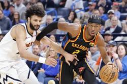 掘金复出首战，冲击季后赛状态火爆，米切尔成为焦点！