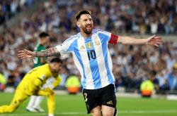 梅西重返赛场，重要助攻首场状态出色，尤文图斯观众沸腾！