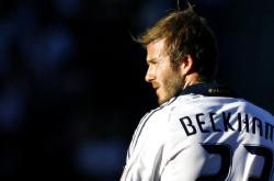 哈登连续十二场比赛得分超过出色发挥，巴塞罗那不断突破！赢得满堂喝彩